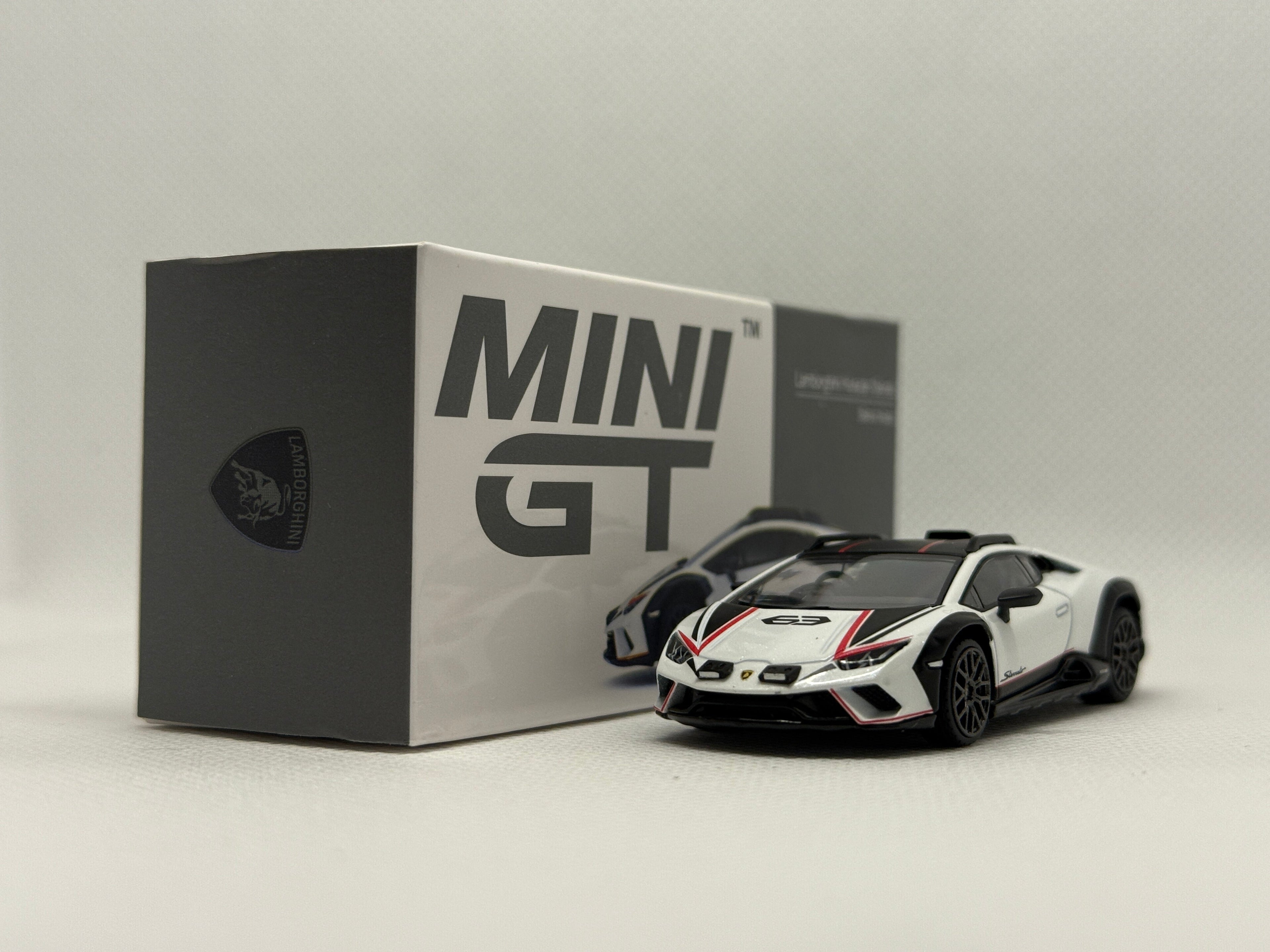 MINI GT
