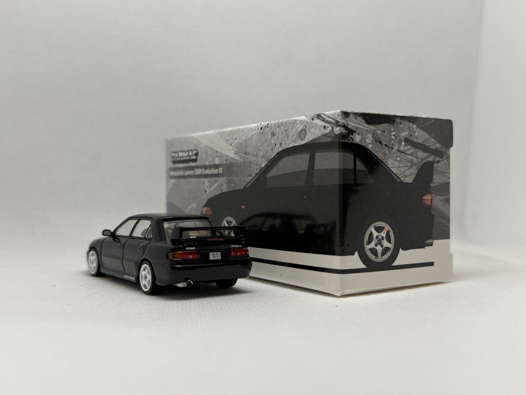 [Tarmac Works] Mitsubishi Lancer Evo 3
