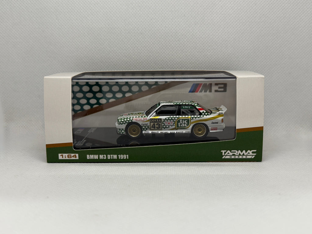 [Tarmac Works] BMW M3 DTM