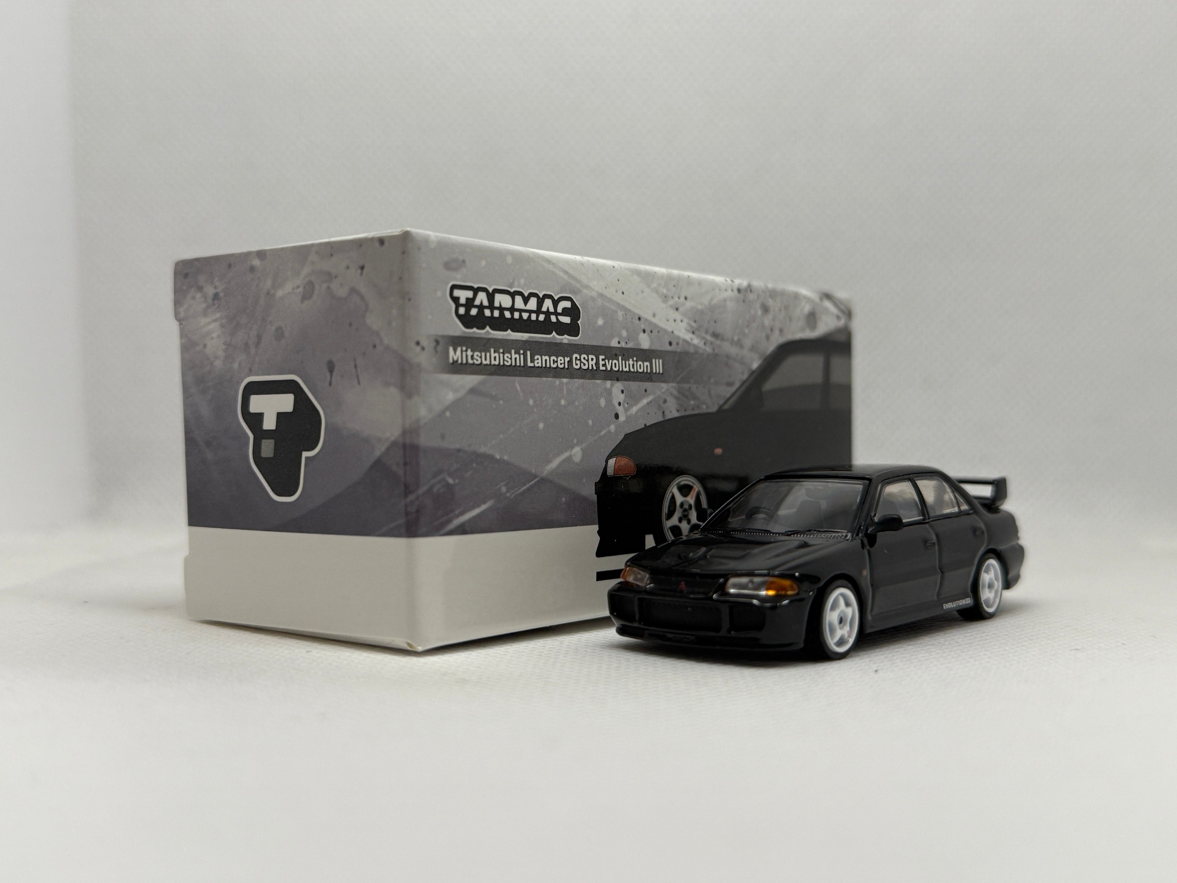 [Tarmac Works] Mitsubishi Lancer Evo 3