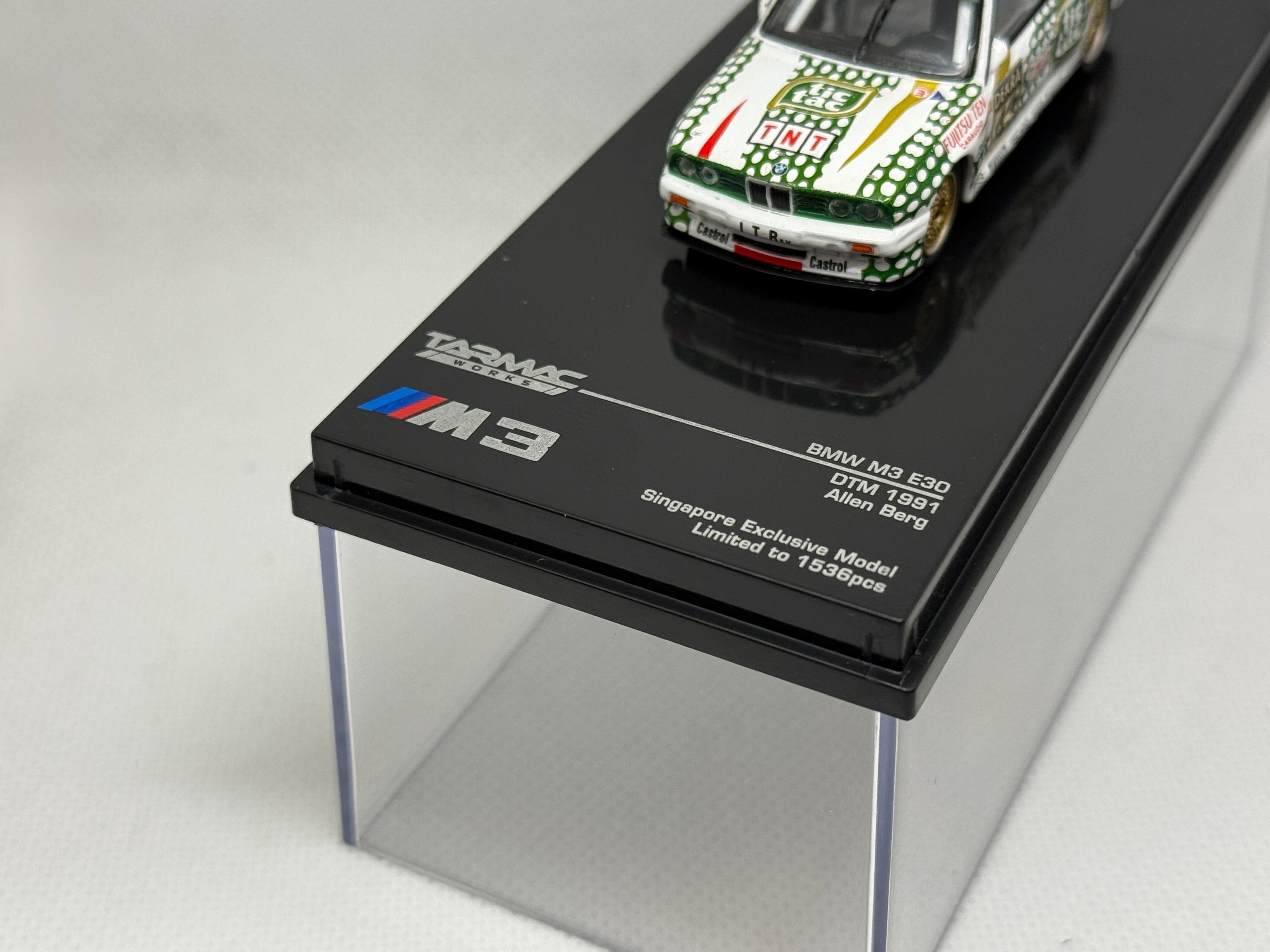 [Tarmac Works] BMW M3 DTM
