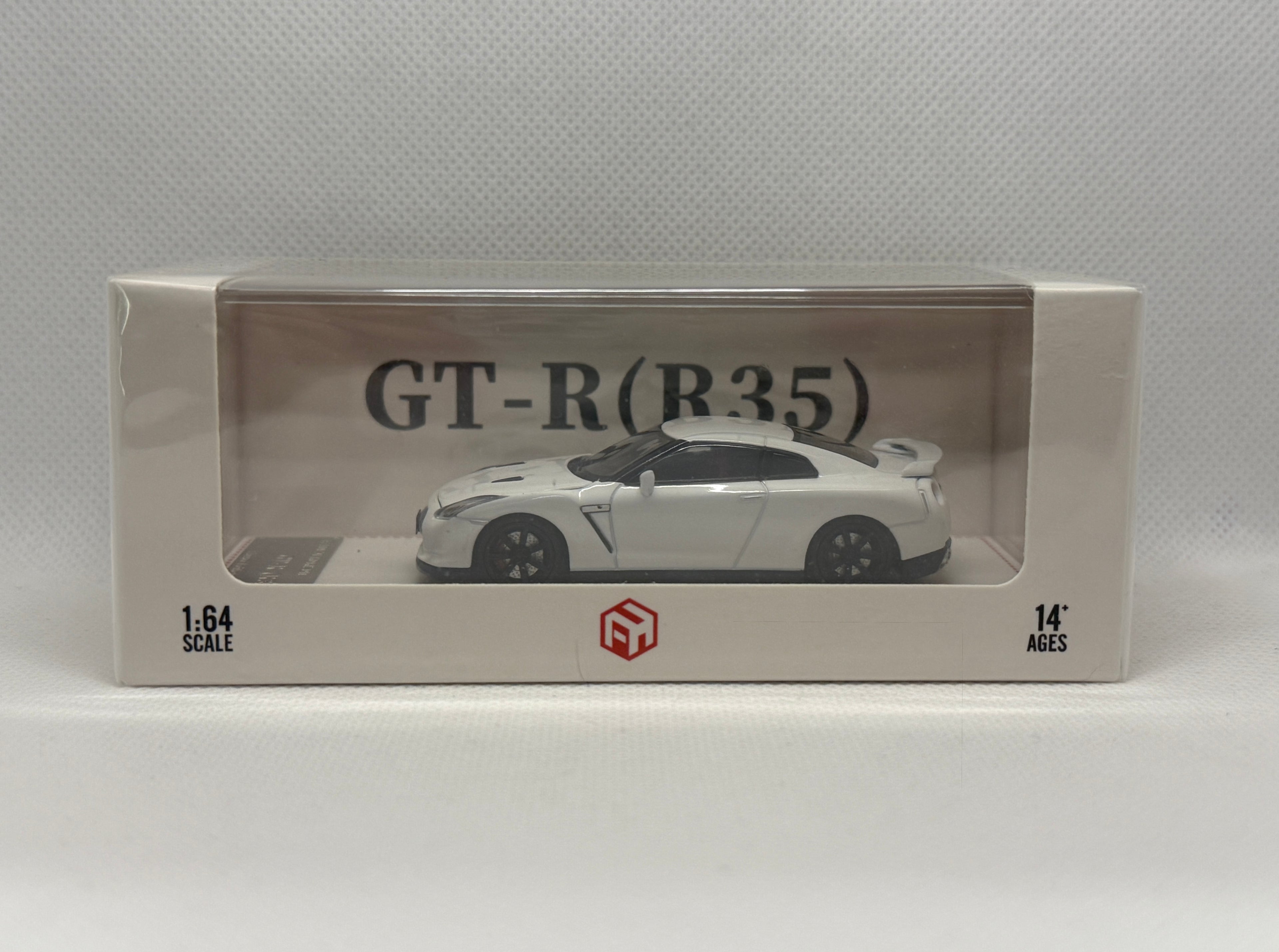 [Focal Horizon] Nissan GTR R35
