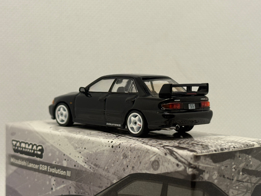 [Tarmac Works] Mitsubishi Lancer Evo 3