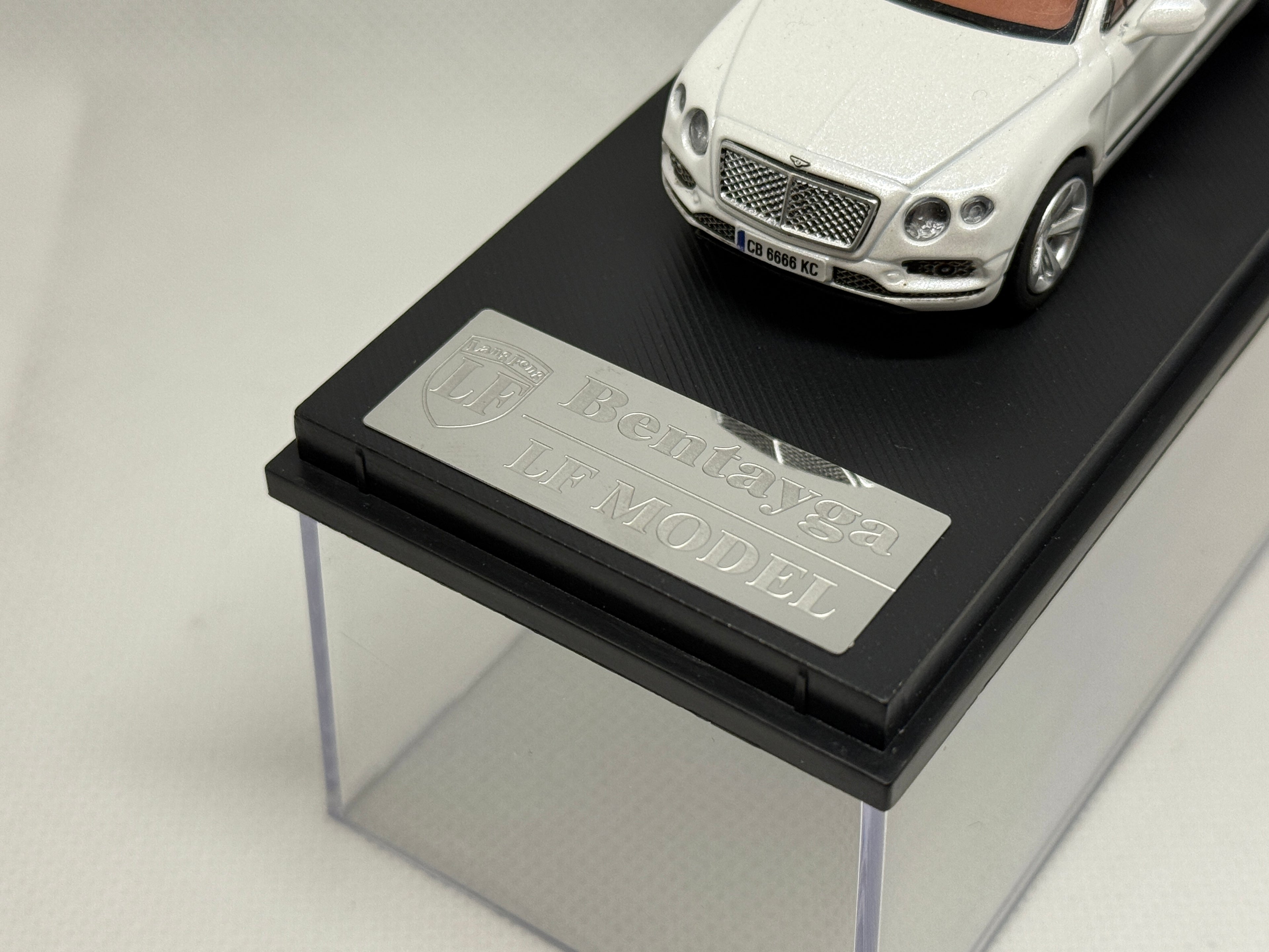 [LF Model] Bentley Bentayga