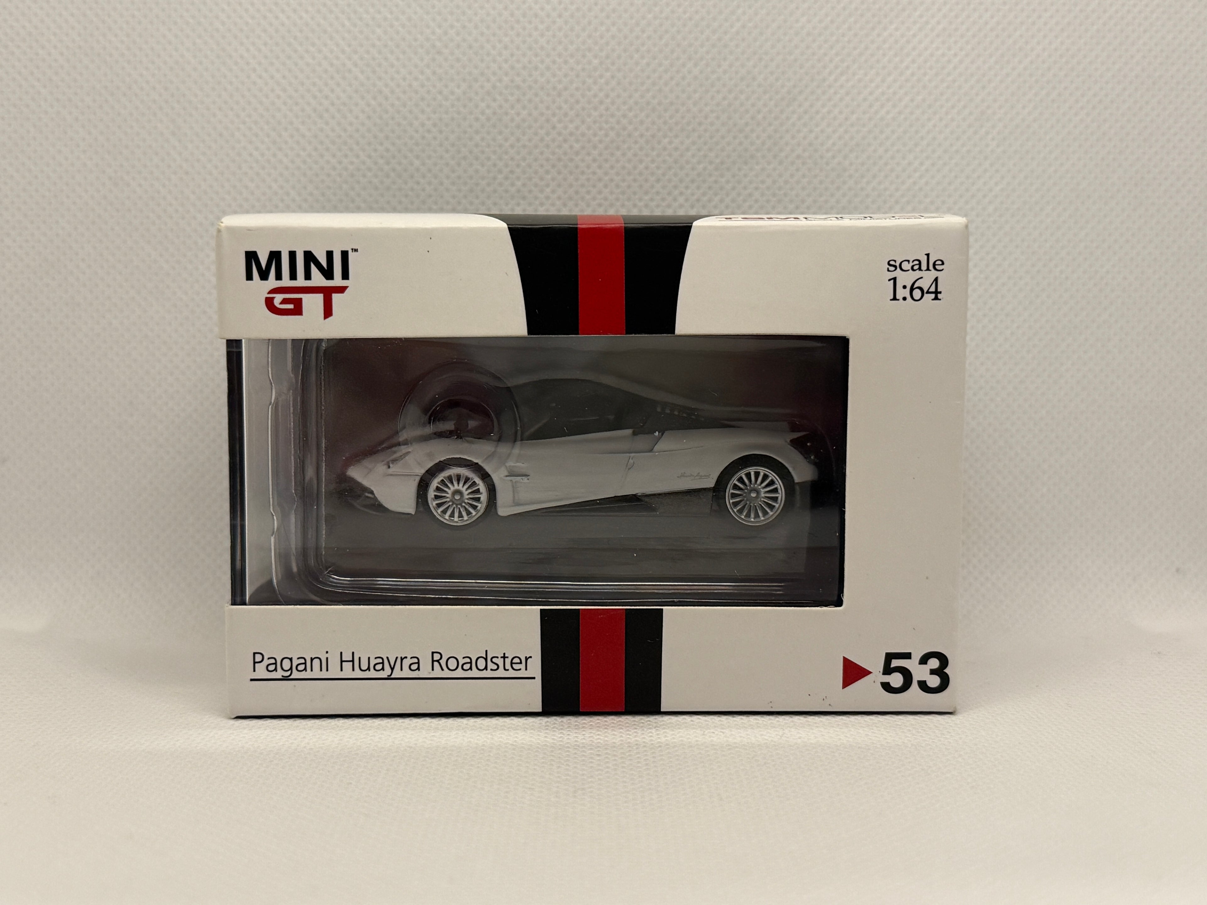 [MINI GT] Pagani Huayra Roadster