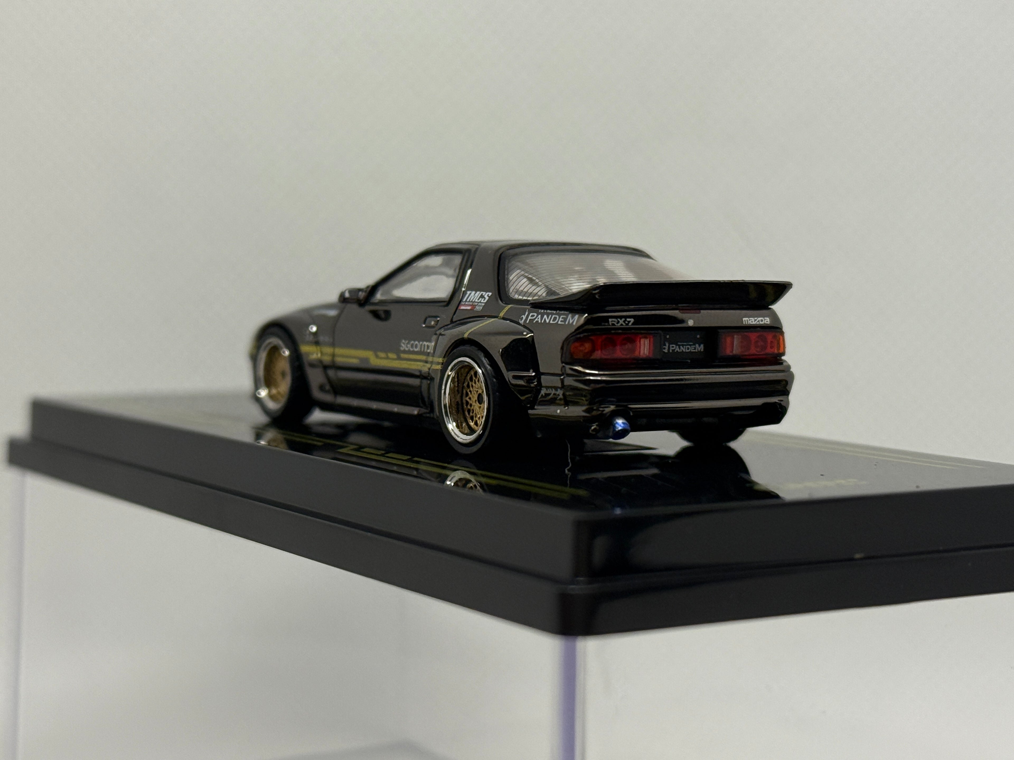 *CHASE* [Inno64] Mazda RX7 SgCarmart