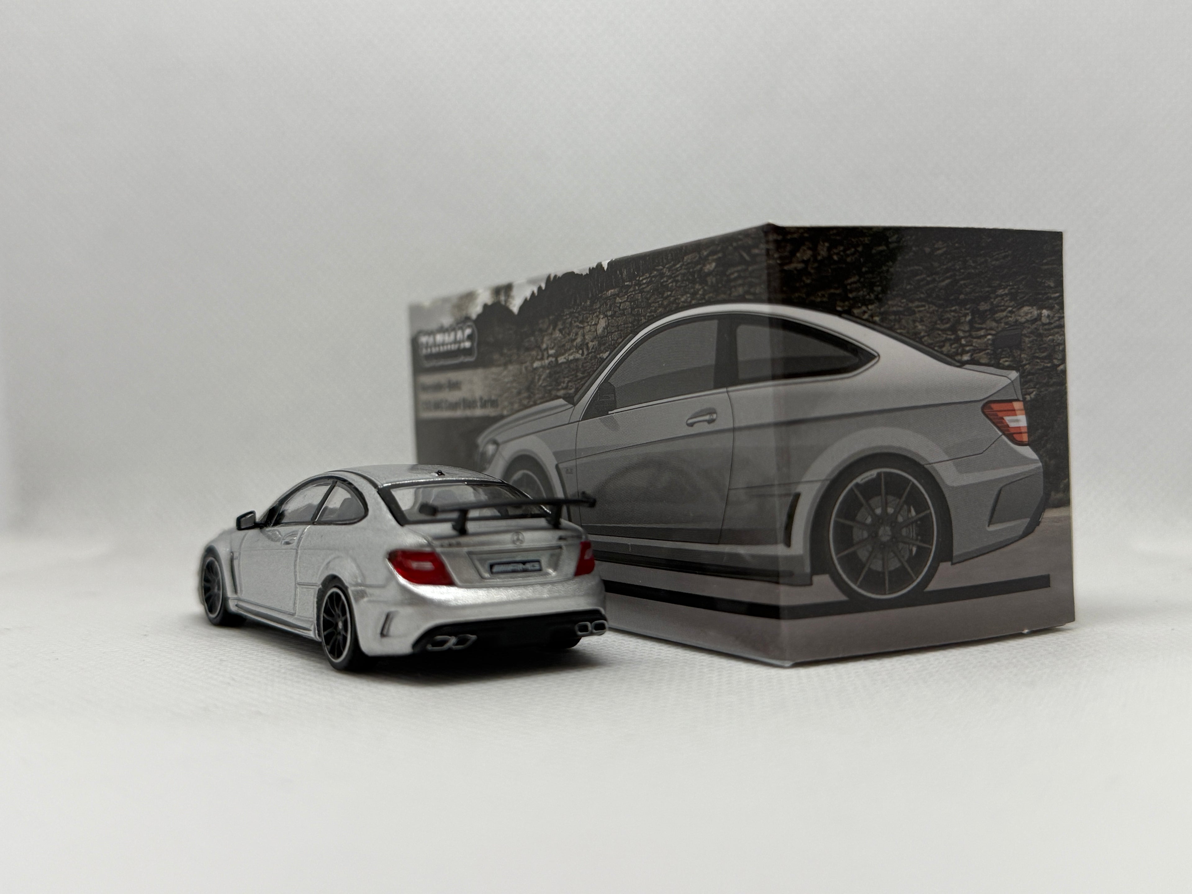 [Tarmac Works] Mercedes AMG C63