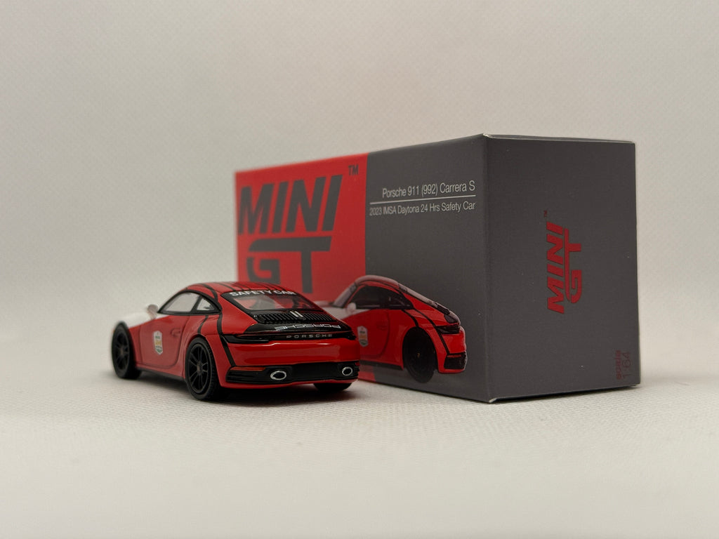 [MINI GT] Porsche 911 Carrera S
