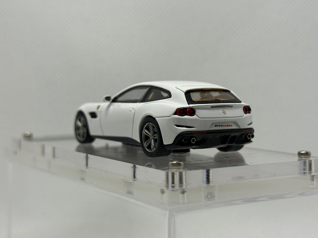 [Phantom Knight] Ferrari GTC4 Lusso