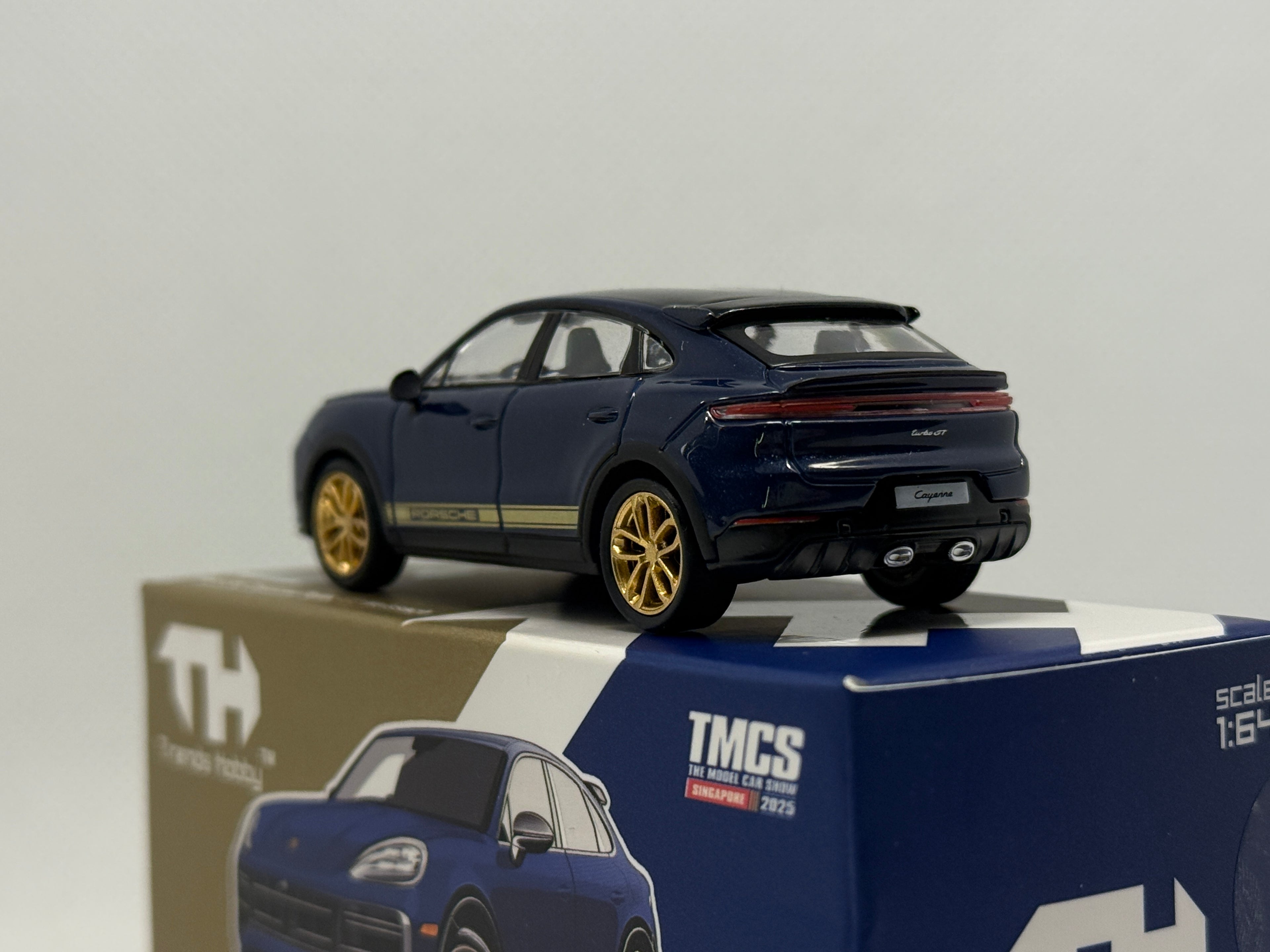 [Trends Hobby] Porsche Cayenne Turbo