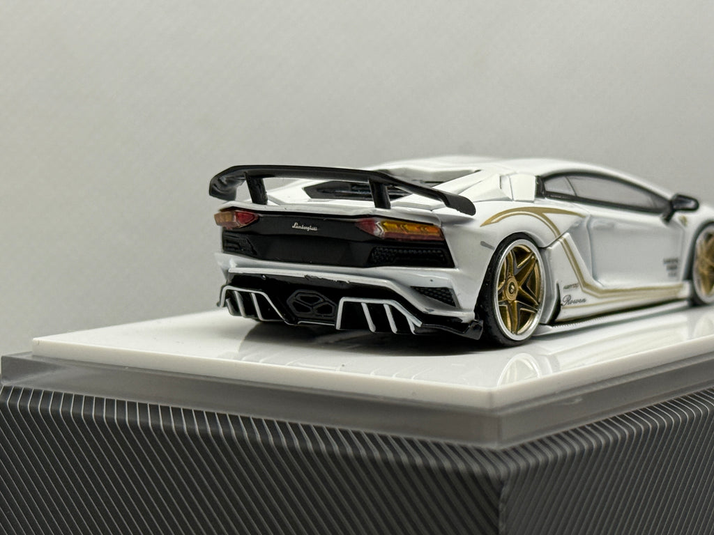 [Rotating Wheel] Lamborghini Aventador S