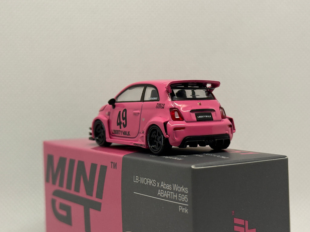 [MINI GT] Abarth 595 LBWK
