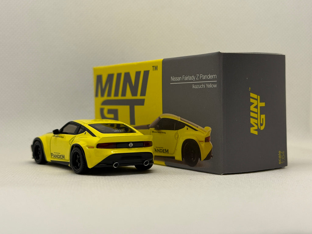 [MINI GT] Nissan Fairlady Z Pandem