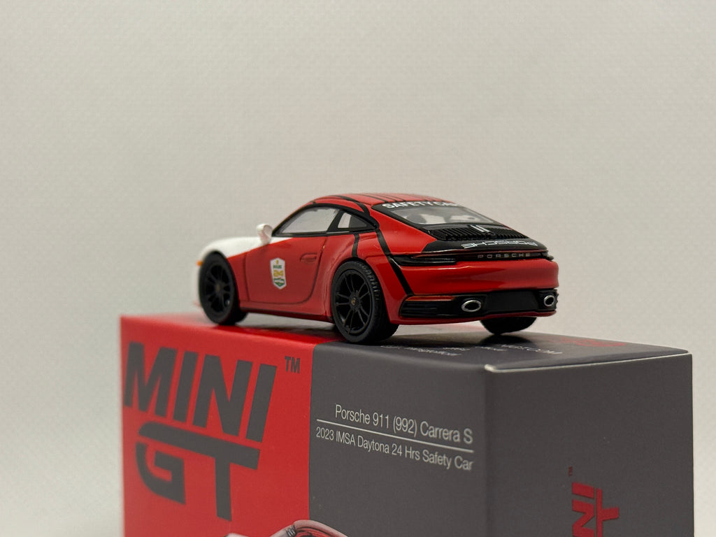 [MINI GT] Porsche 911 Carrera S