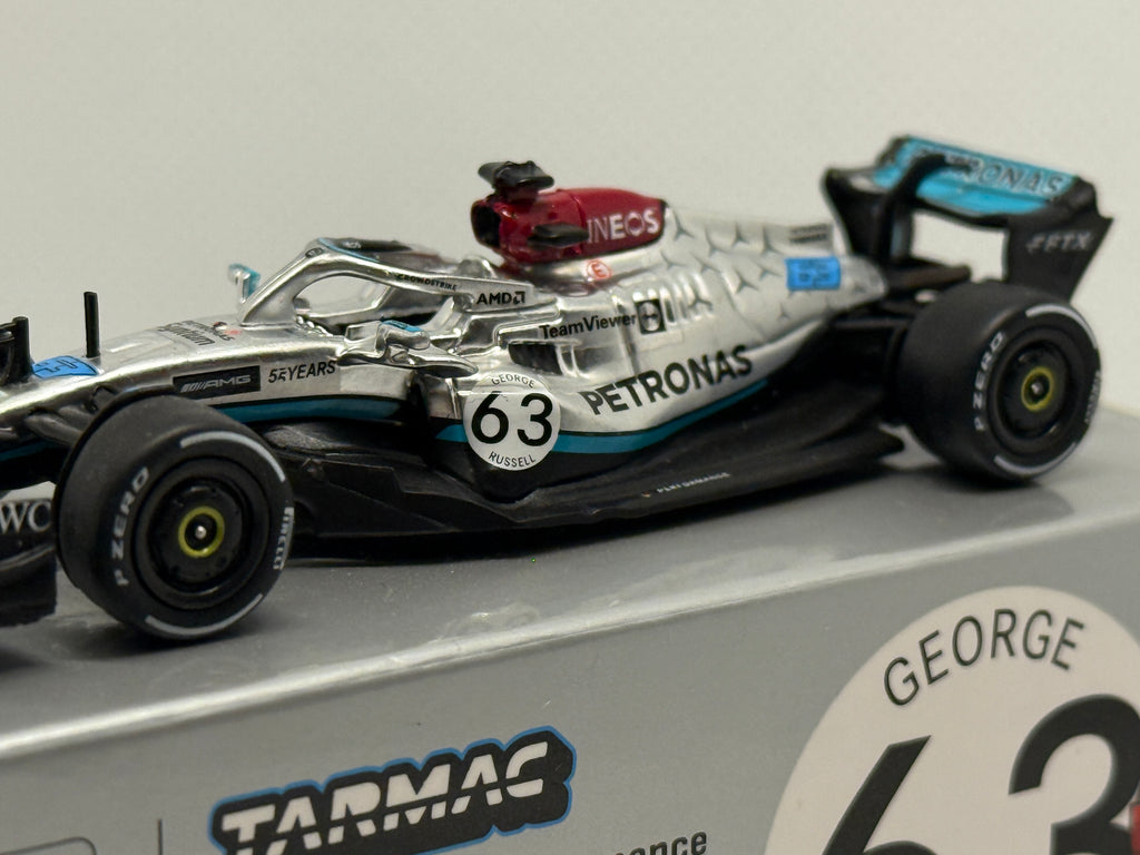 [Tarmac Works] Mercedes AMG F1 Car