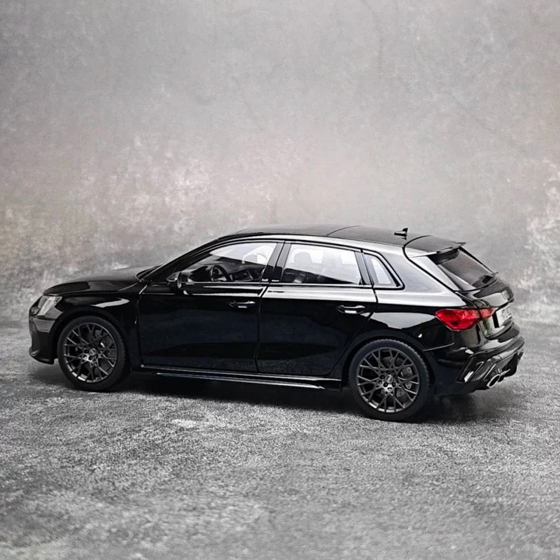 [Norev] Audi RS3