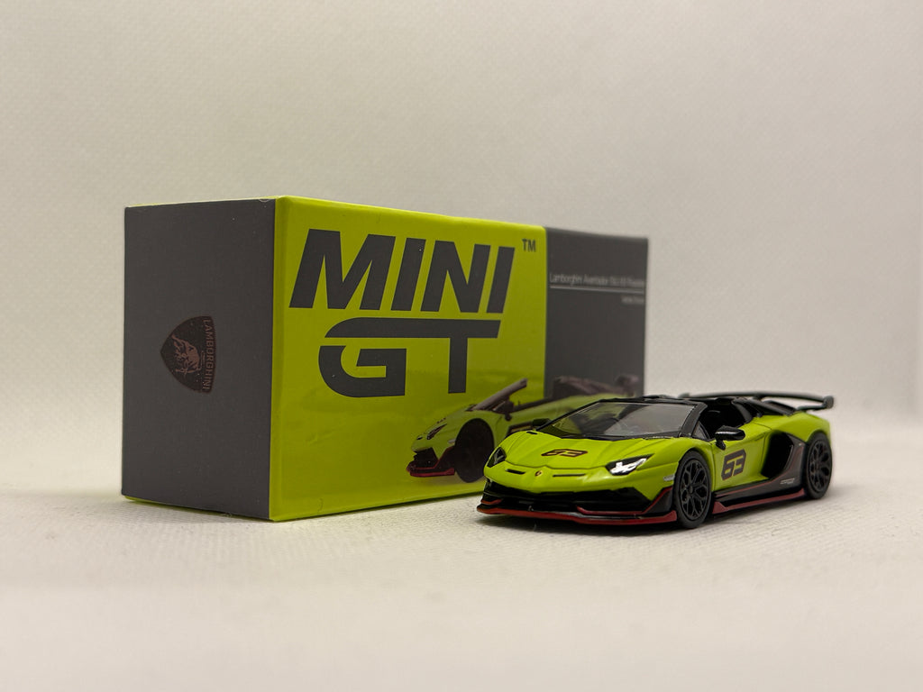 [MINI GT] Lamborghini Aventador SVJ Roadster