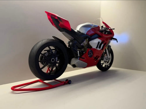 1:6 Ducati Panigale V4R