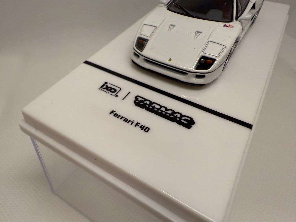 [Tarmac Works] Ferrari F40