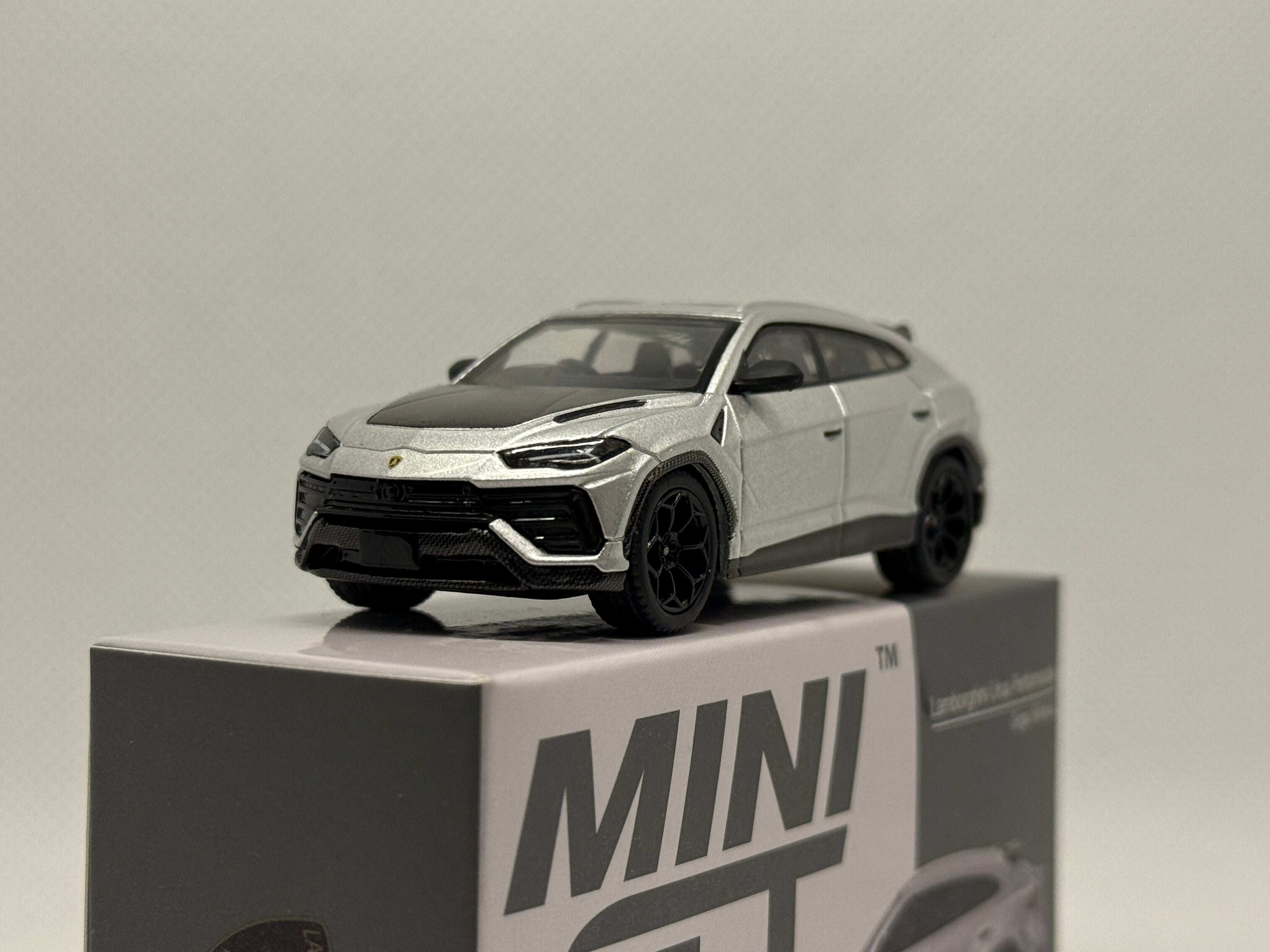 [MINI GT] Lamborghini Urus Performante