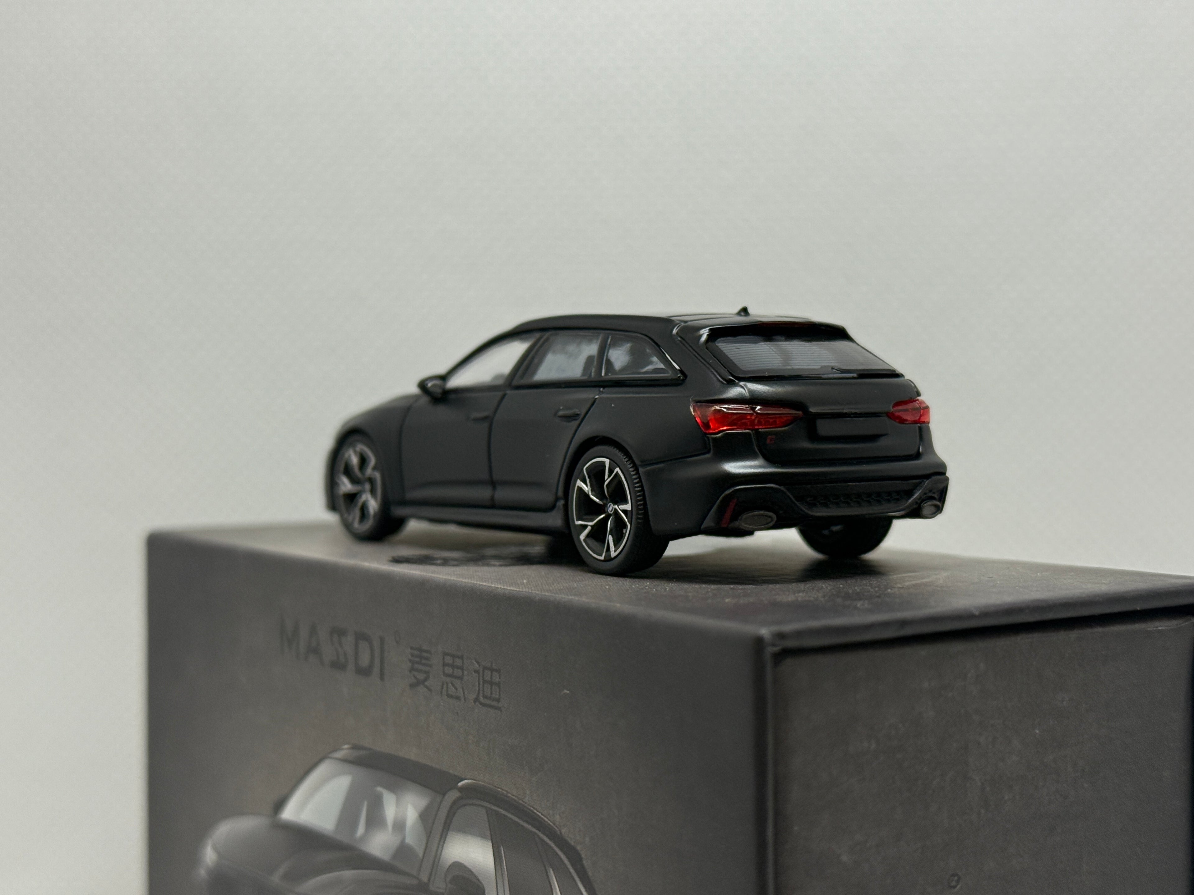 [Masdi] Audi RS6