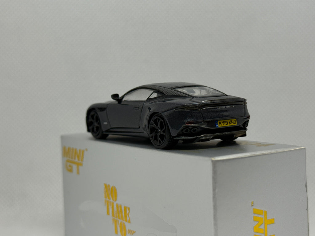 [MINI GT] Aston Martin DBS