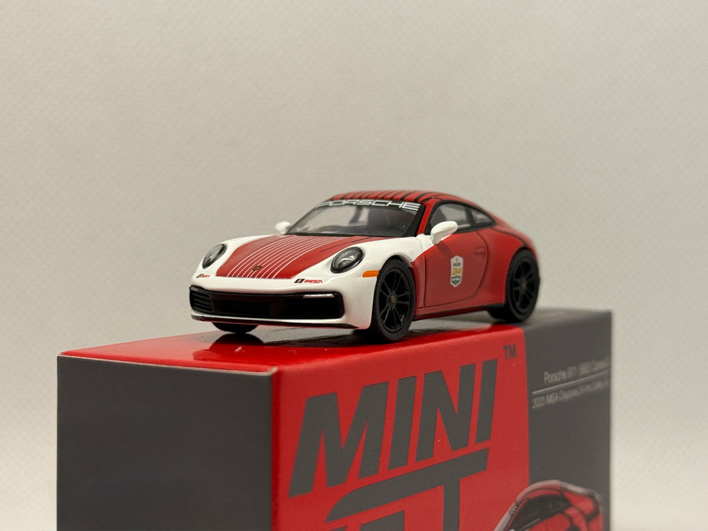 [MINI GT] Porsche 911 Carrera S
