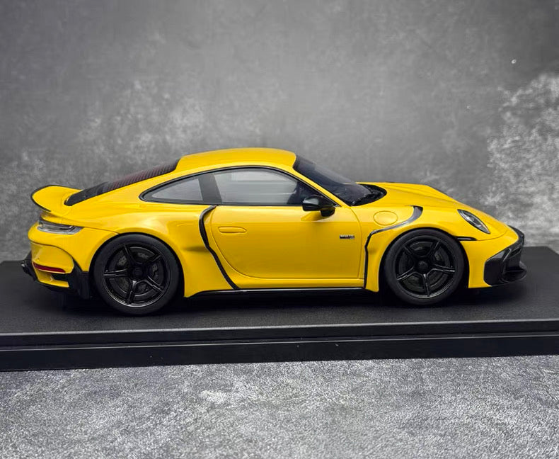 [GT Spirit] Brabus 900 Rocket R