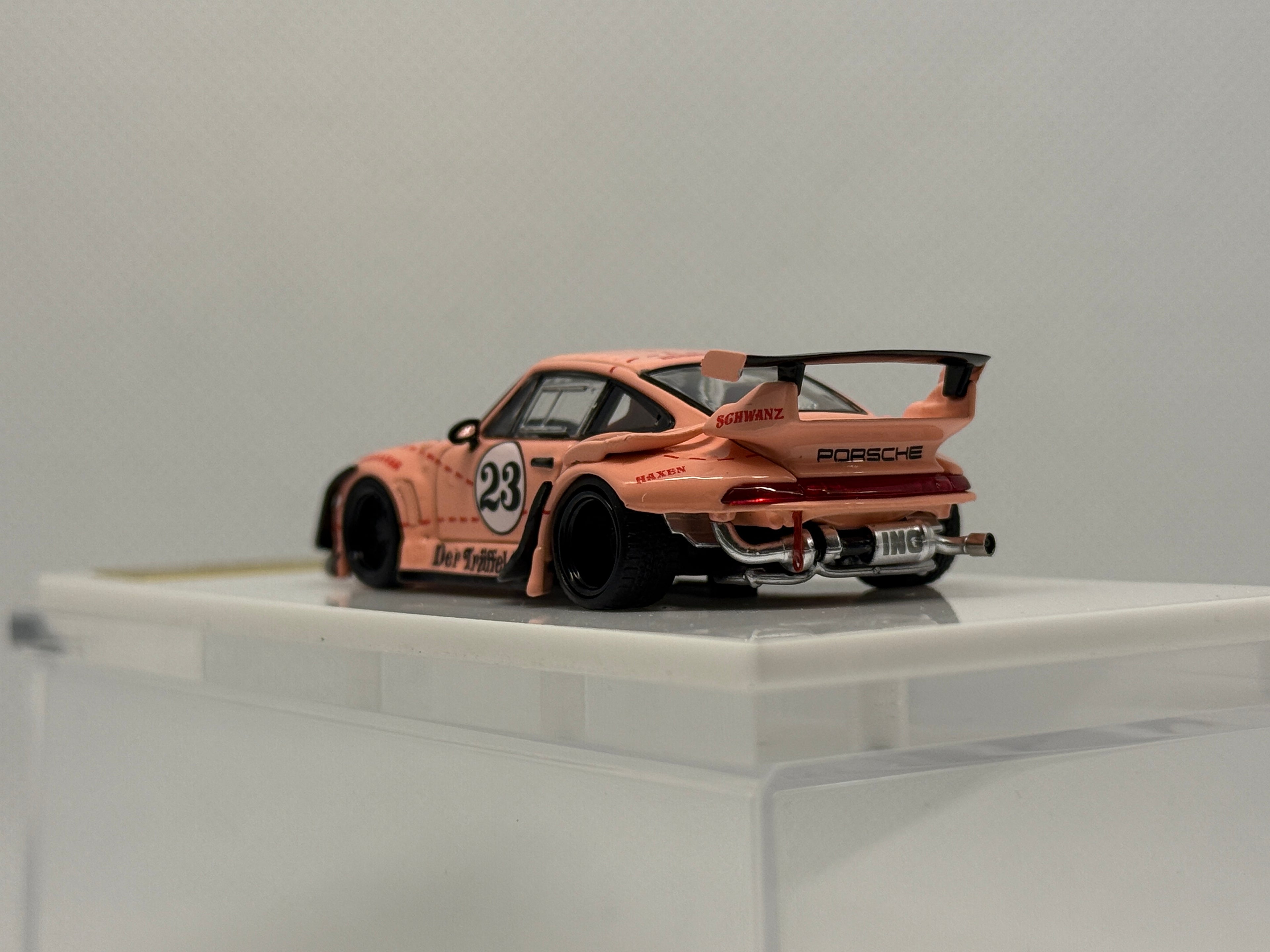 [Star Model] Porsche 993 RWB