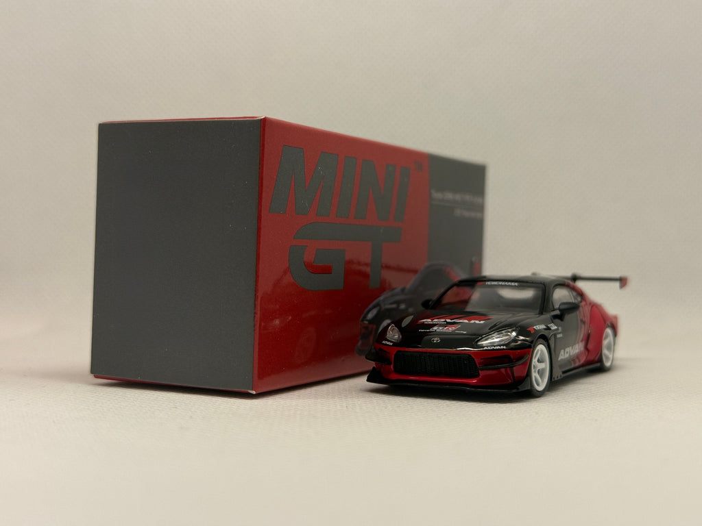 [MINI GT] Toyota GR86 HKS