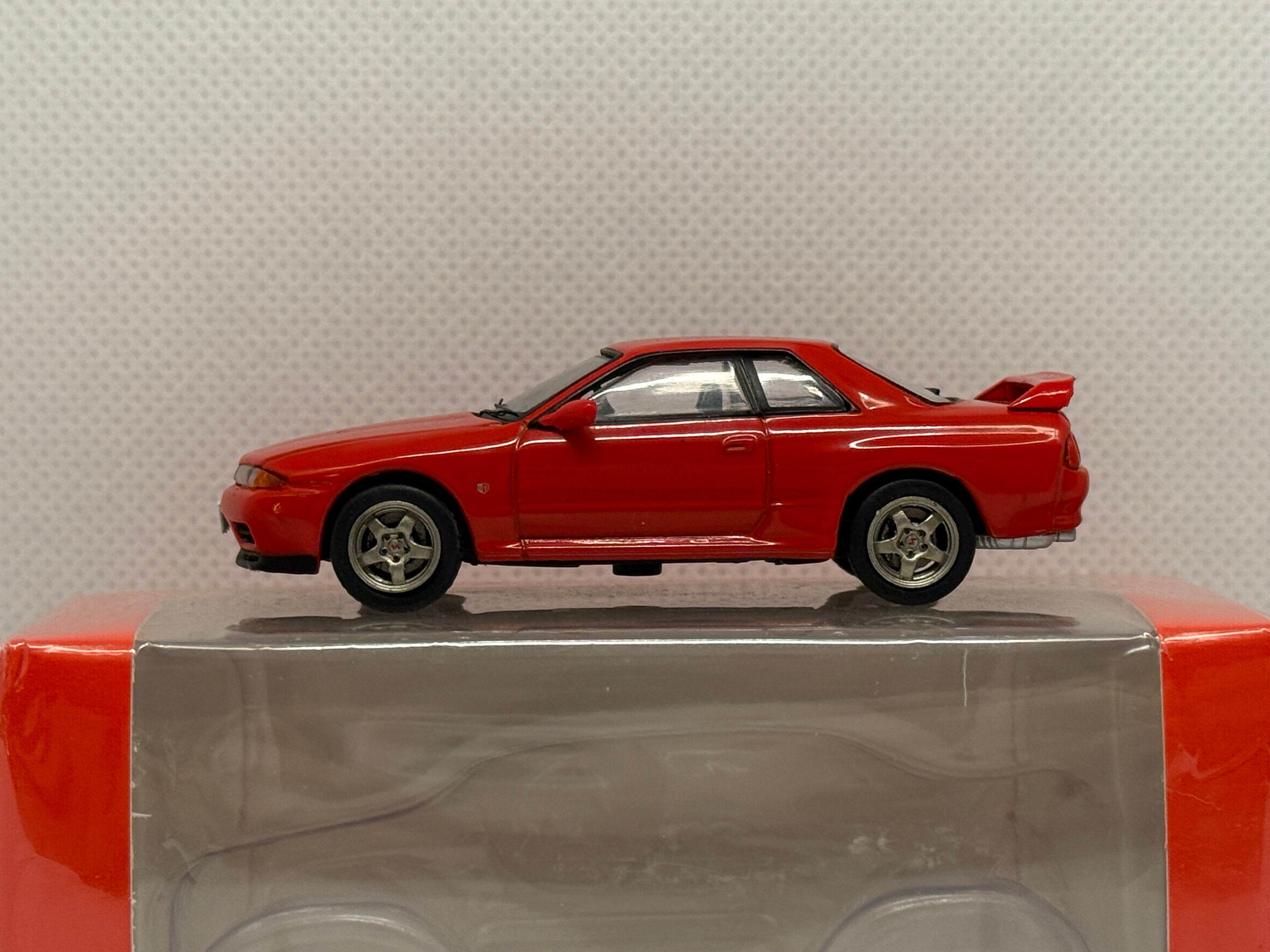 [Tarmac Works] Nissan Skyline GTR R32
