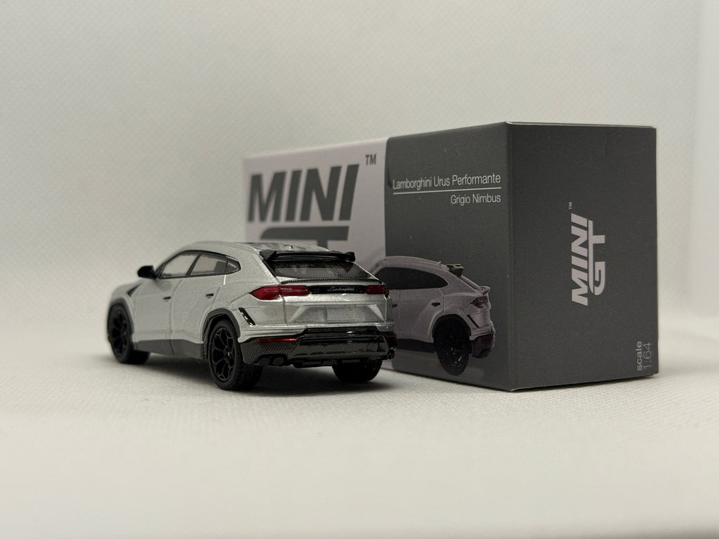 [MINI GT] Lamborghini Urus Performante