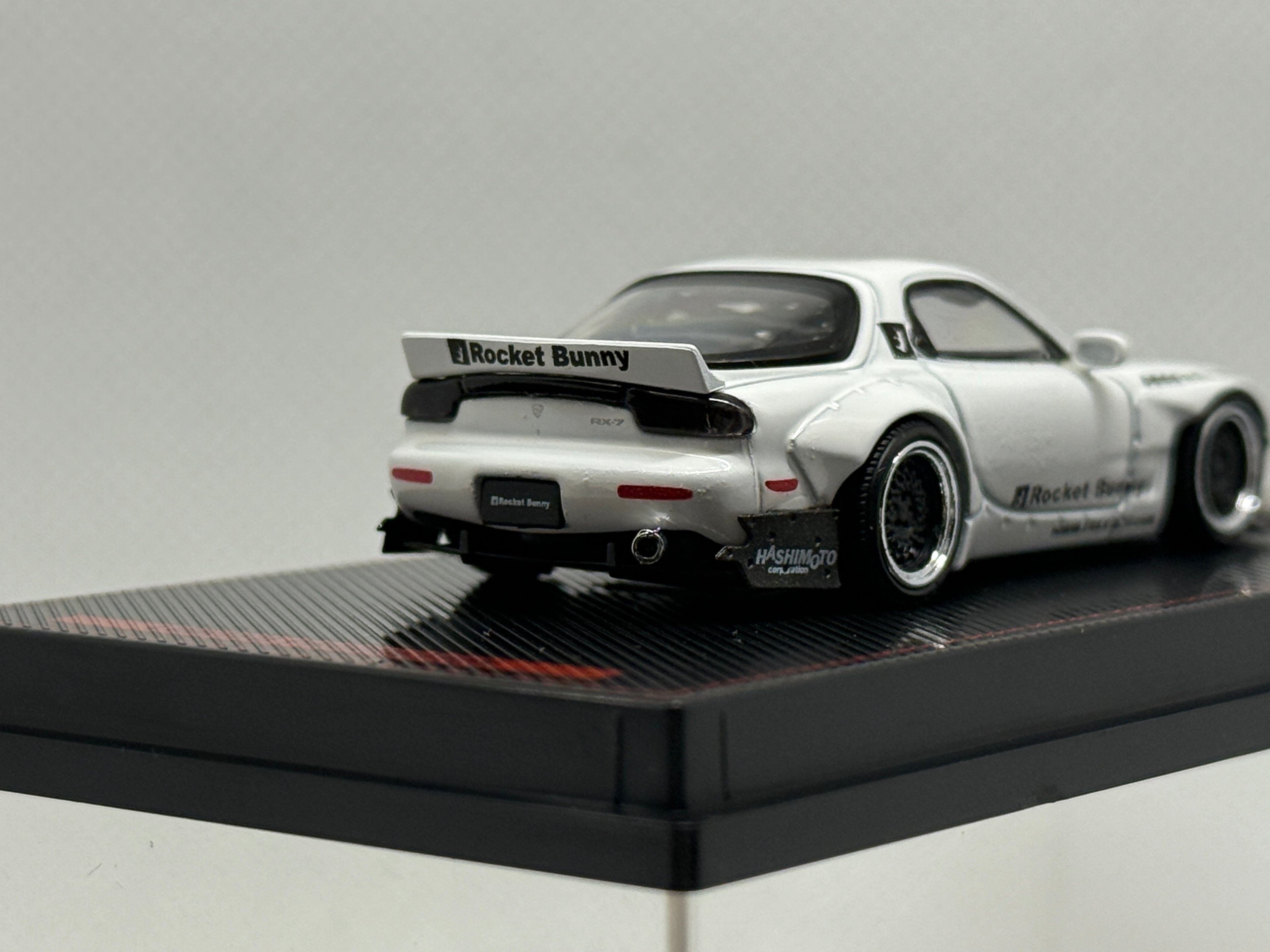 [IG Model] Mazda RX7 FD3S Rocket Bunny