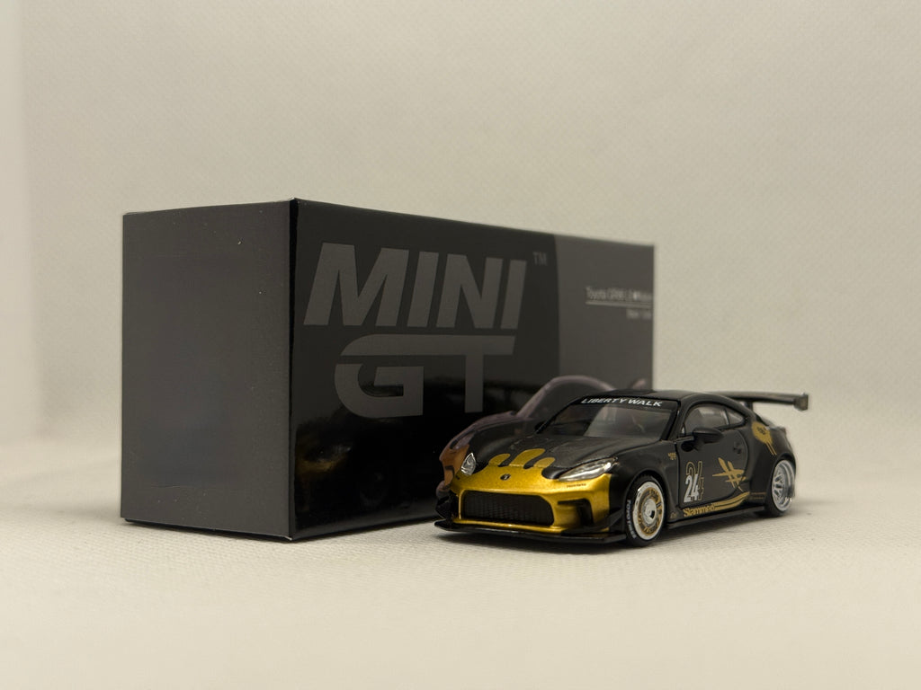 [MINI GT] Toyota GR86 LBWK