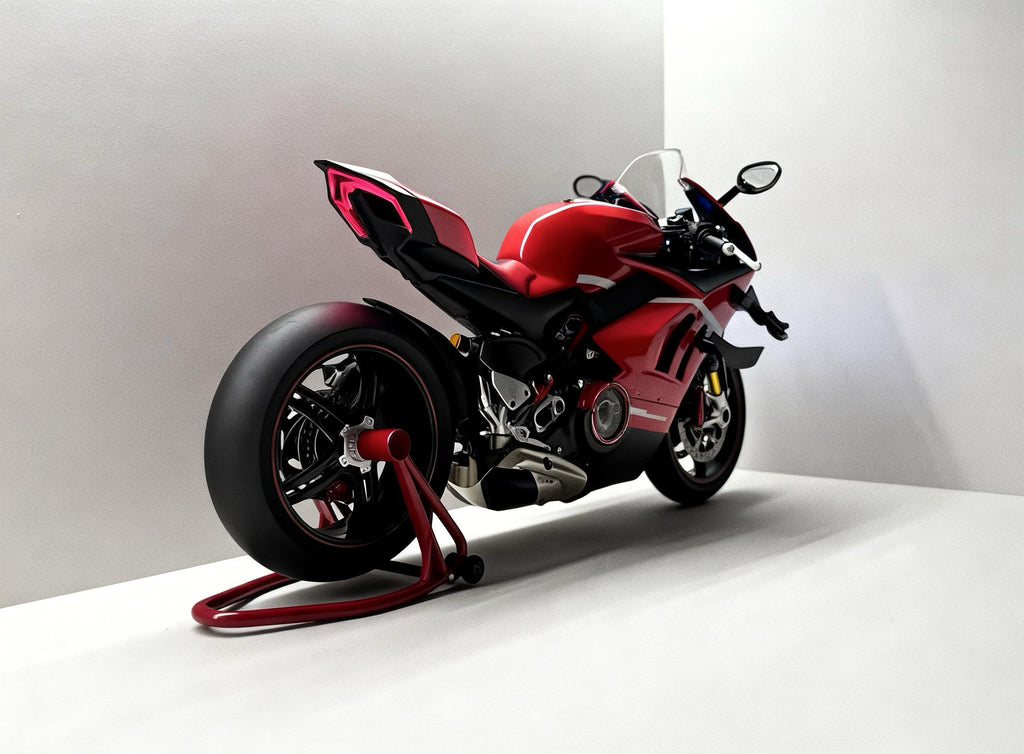 1:7 Ducati Panigale V4S