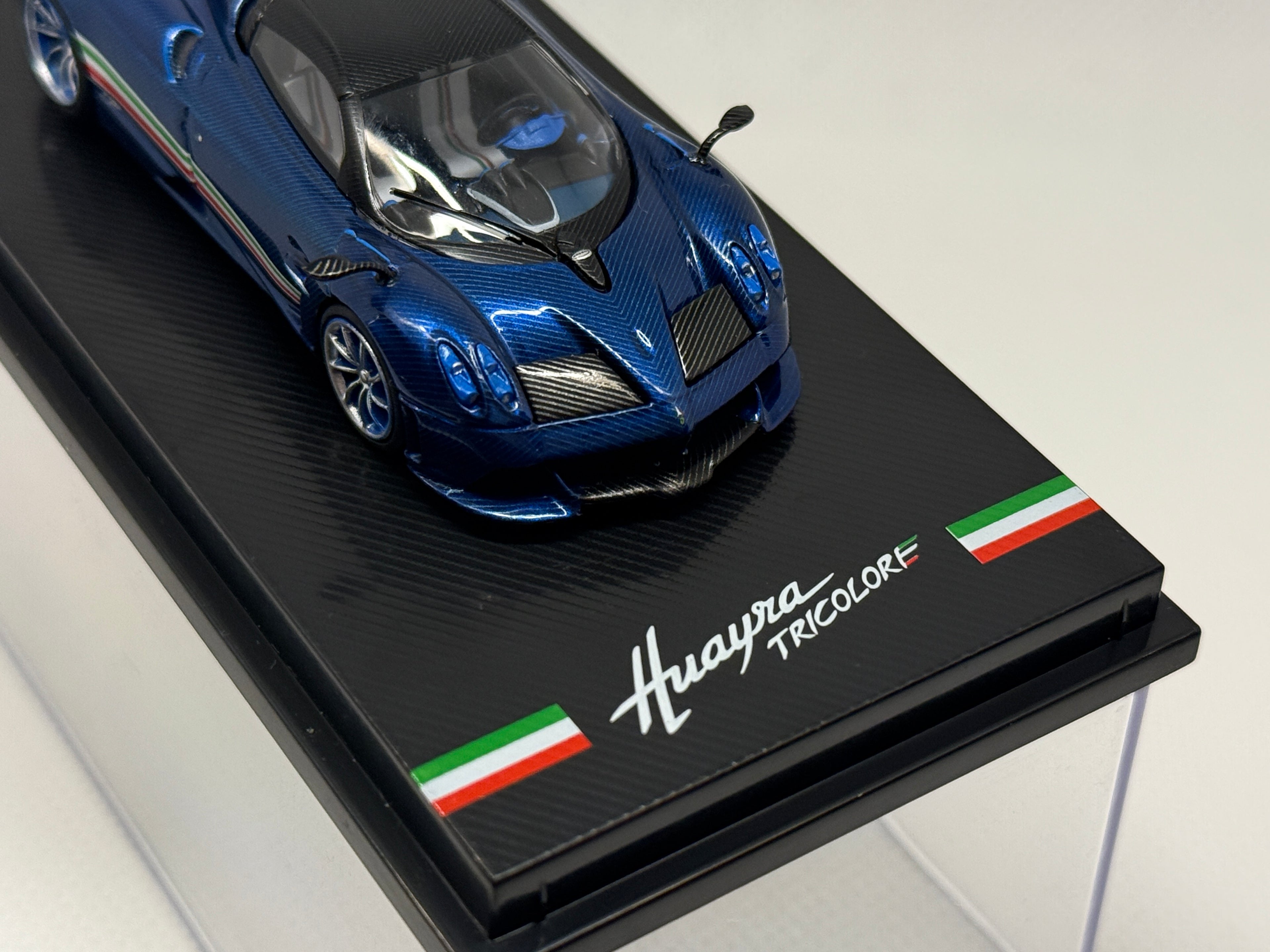 [CM Model] Pagani Huayra Tricolore