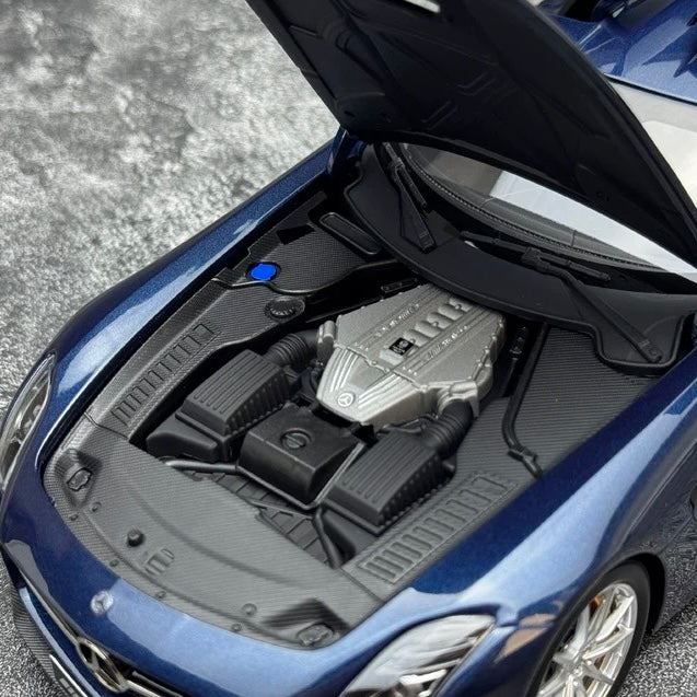 [Minichamps] Mercedes SLS AMG GT Black Series