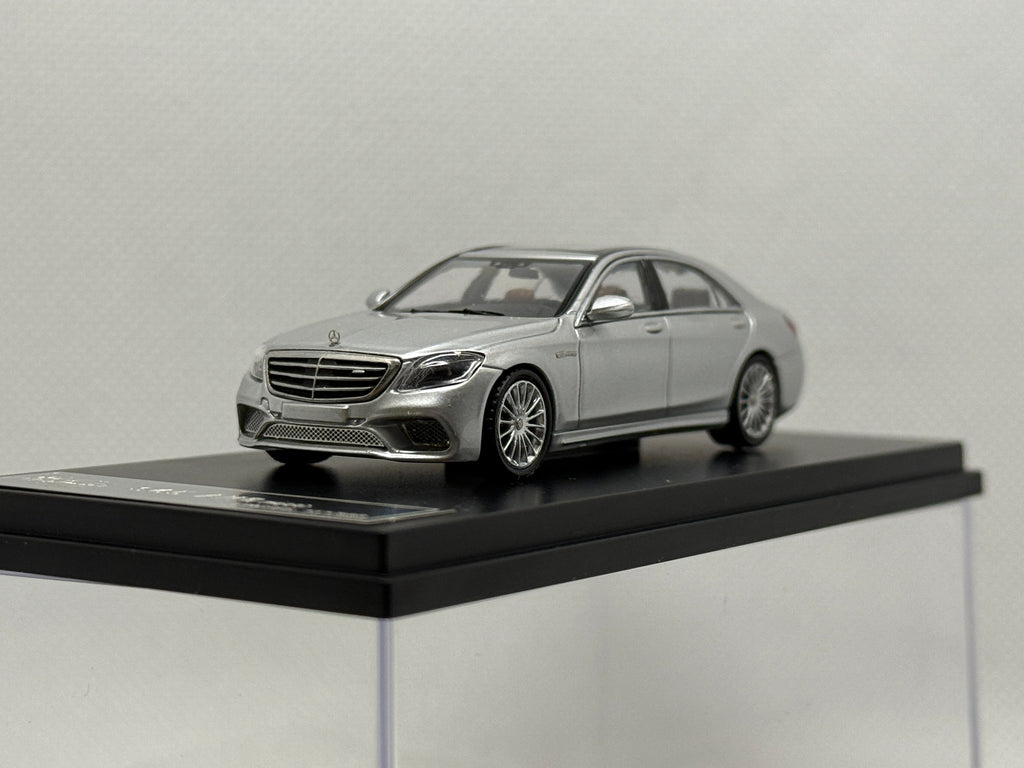 [King Model] Mercedes S65 AMG