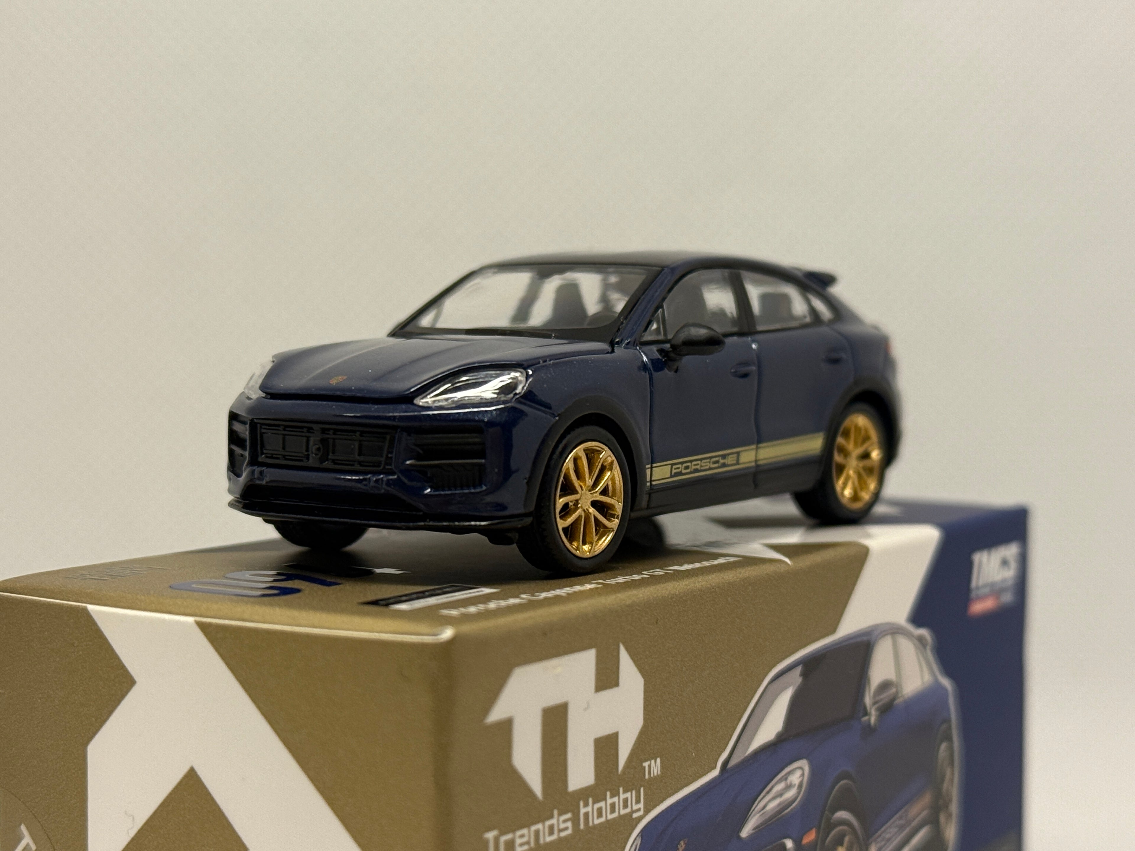 [Trends Hobby] Porsche Cayenne Turbo