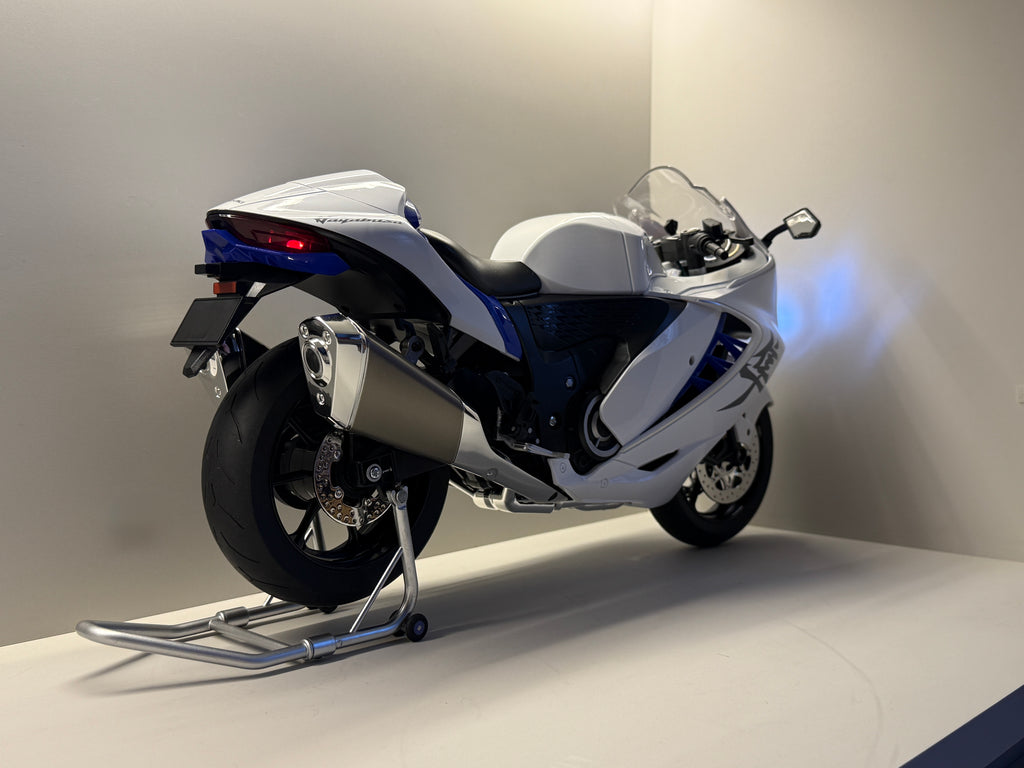 1:6 Suzuki Hayabusa