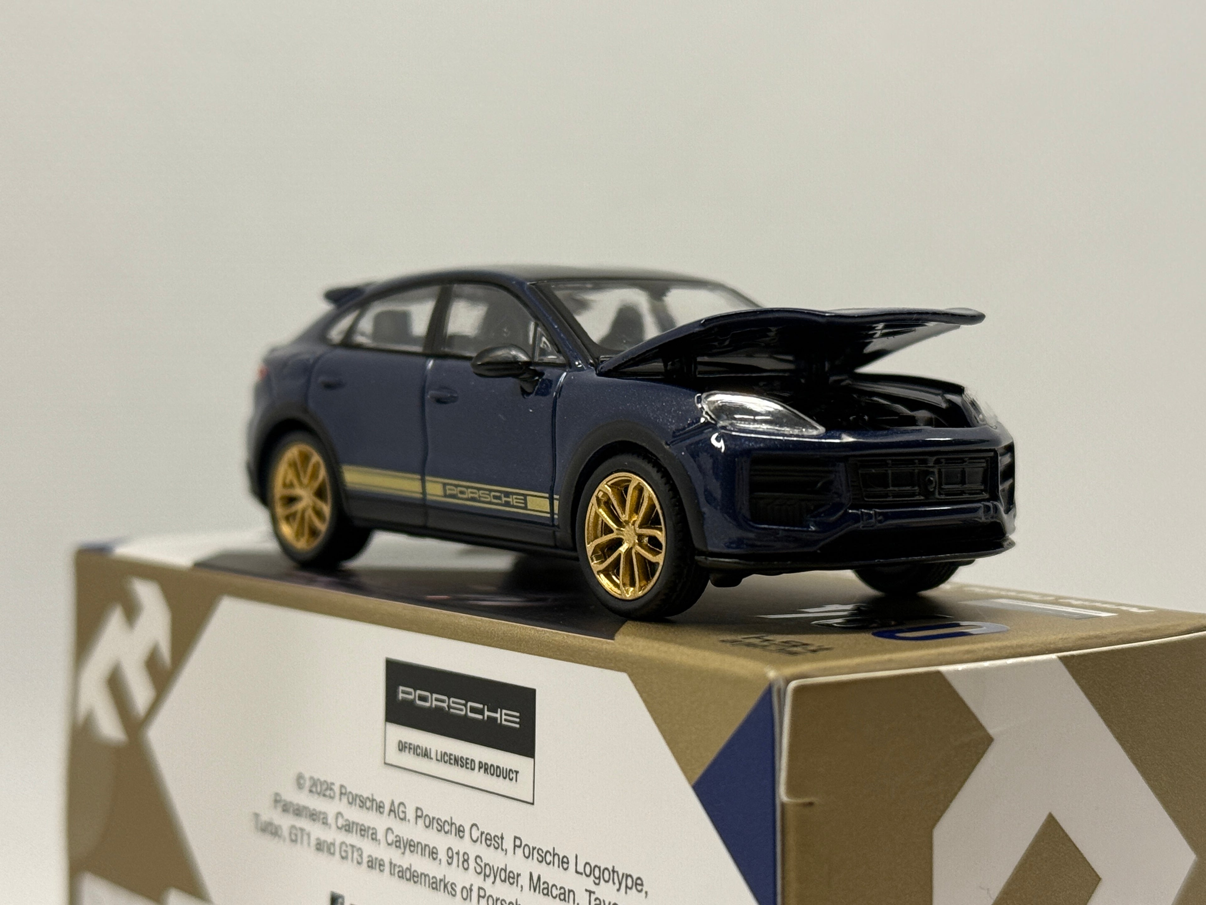 [Trends Hobby] Porsche Cayenne Turbo