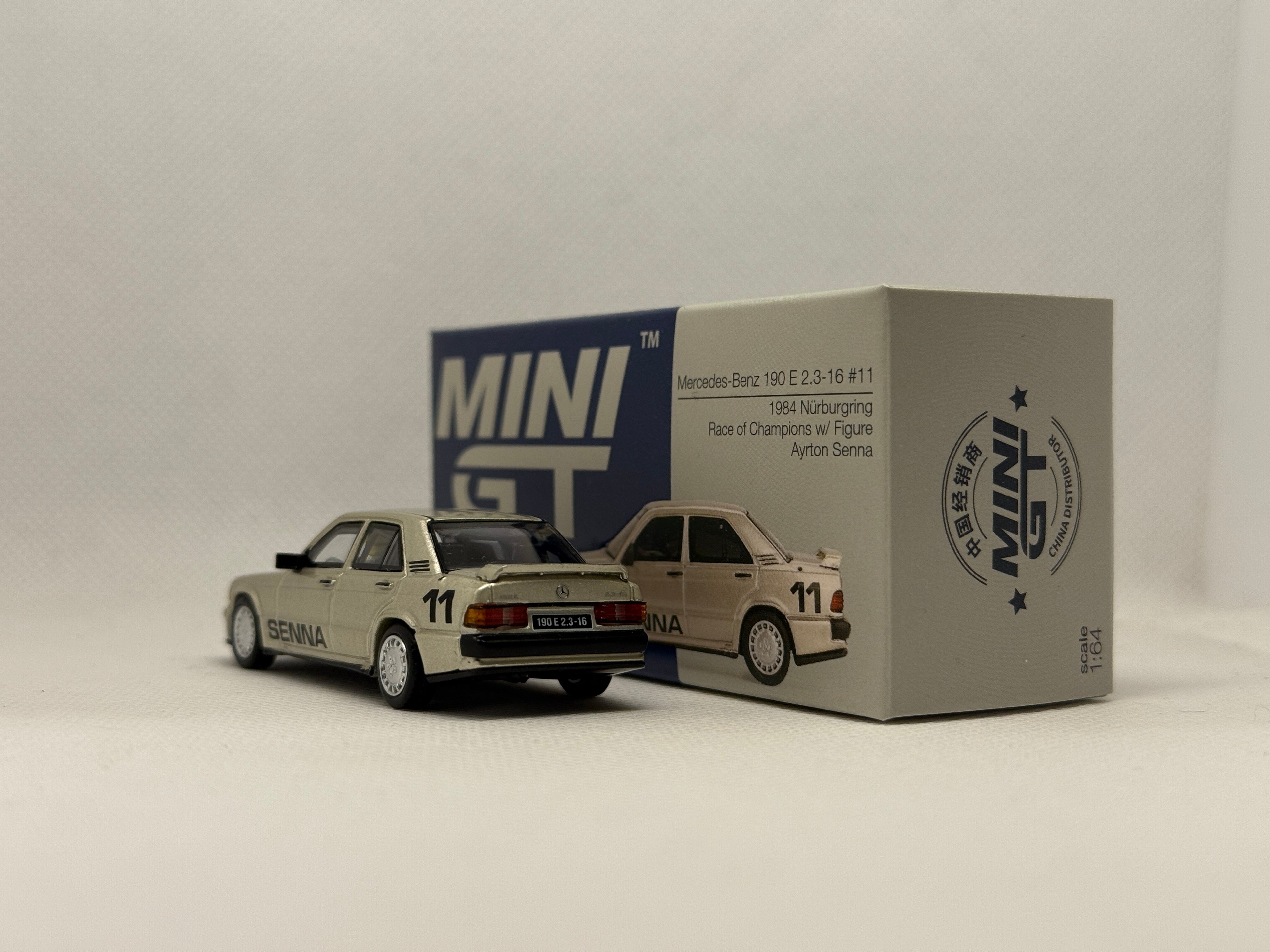 [MINI GT] Mercedes Benz 190E