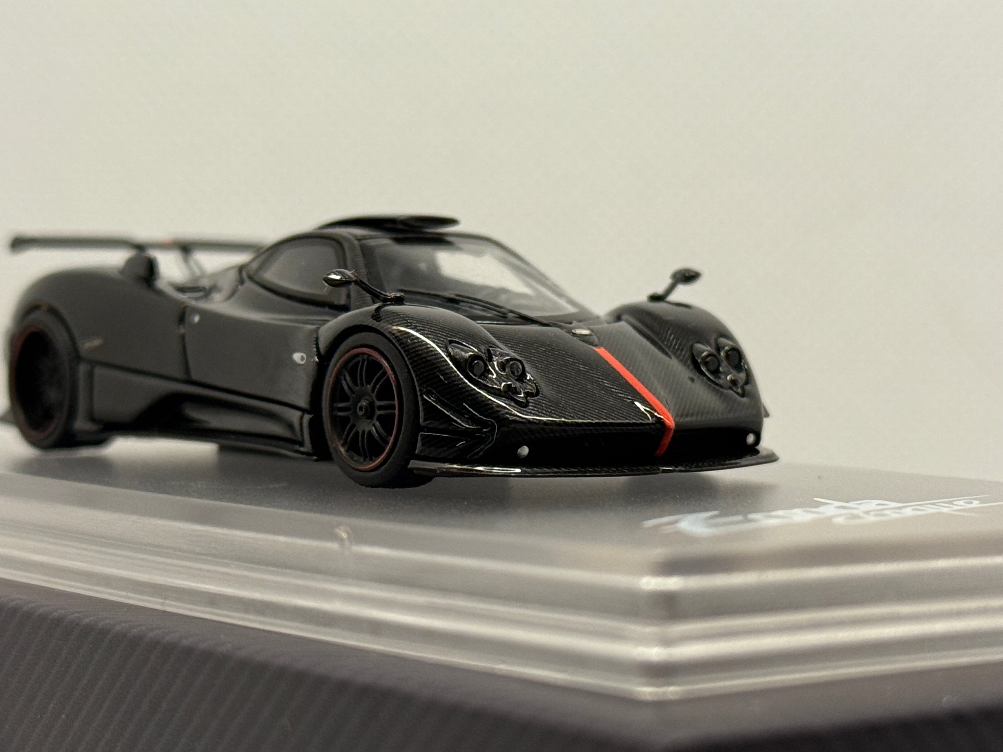 [Fiberun] Pagani Zonda Cinque Carbon