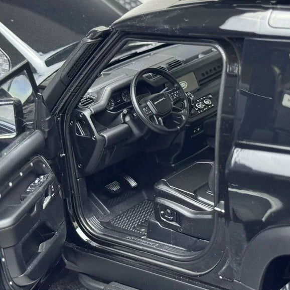 [Almost Real] Land Rover Defender