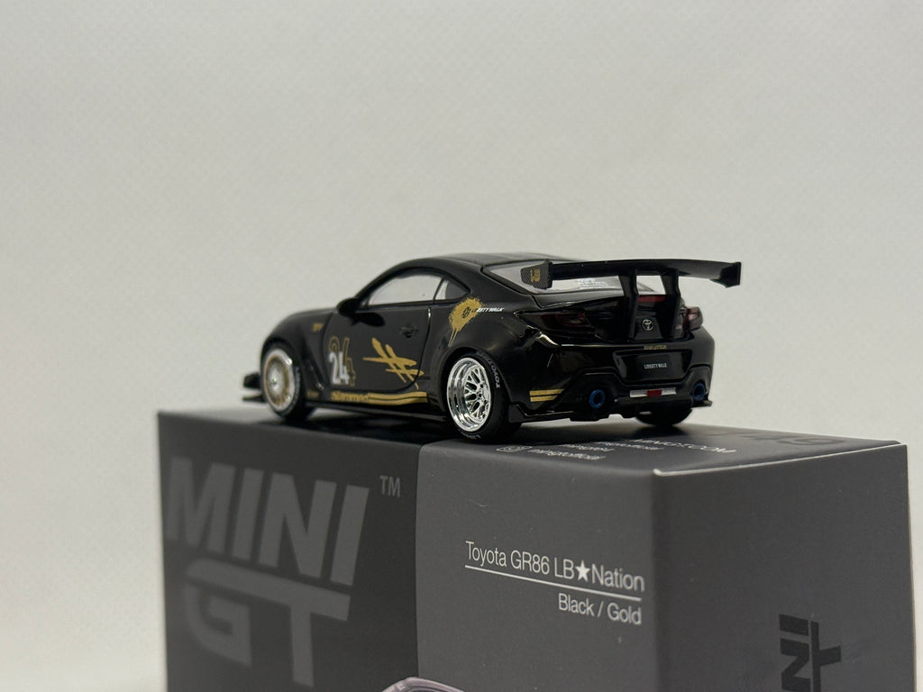 [MINI GT] Toyota GR86 LBWK
