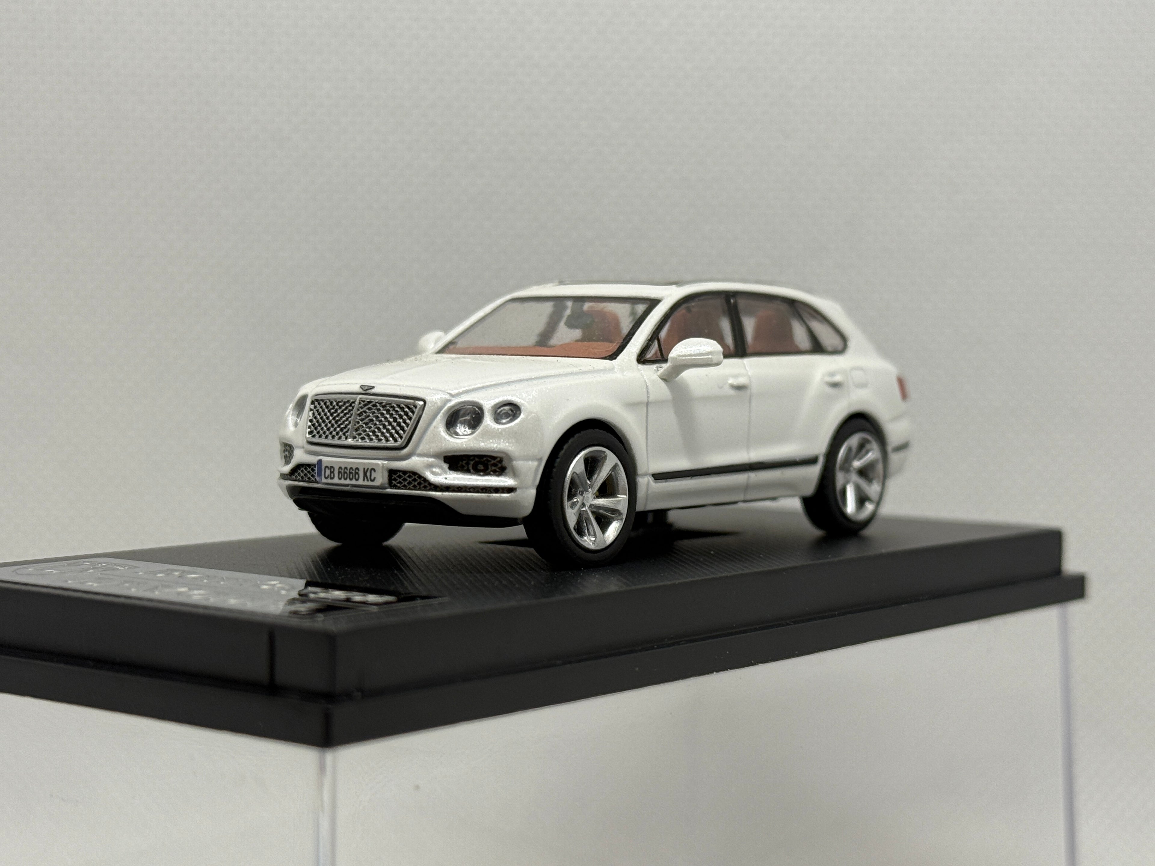 [LF Model] Bentley Bentayga