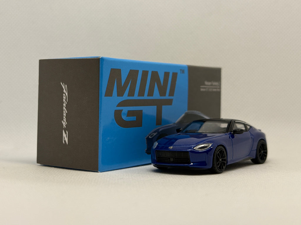 [MINI GT] Nissan Fairlady Z