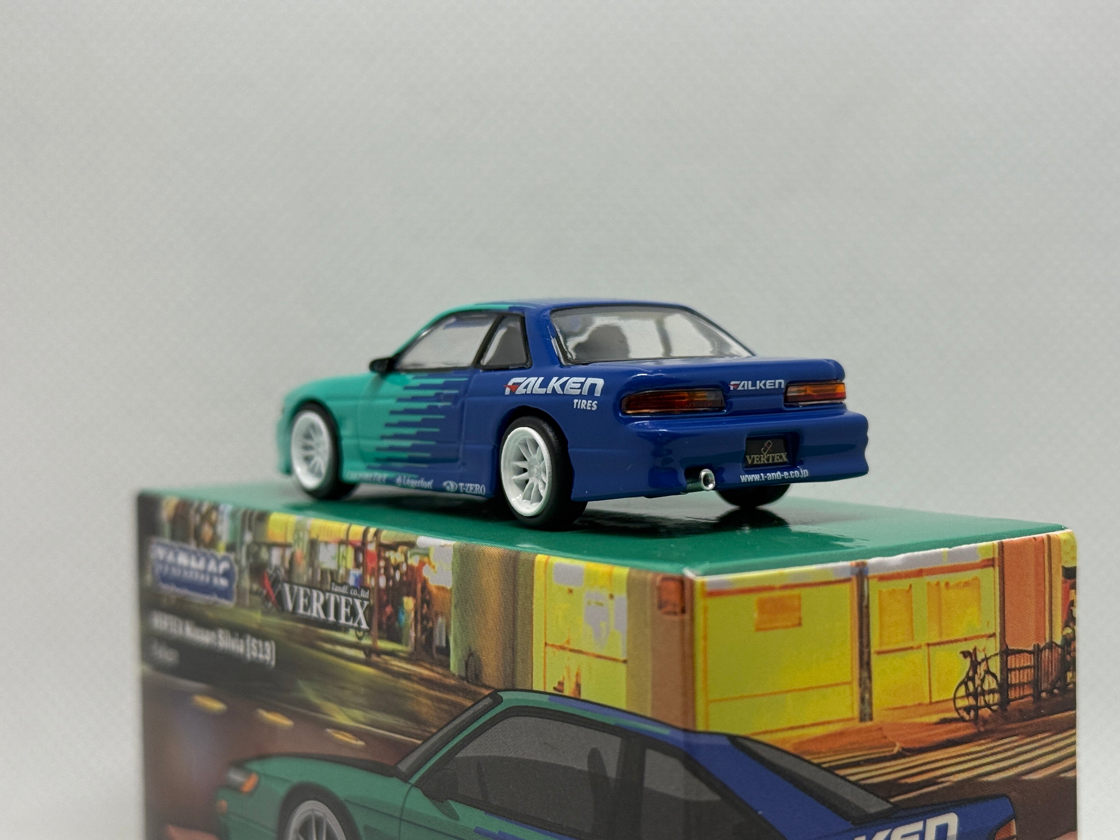 [Tarmac Works] Nissan Silvia S13 Falken