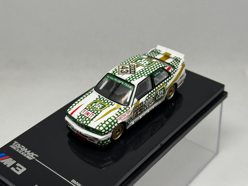 [Tarmac Works] BMW M3 DTM