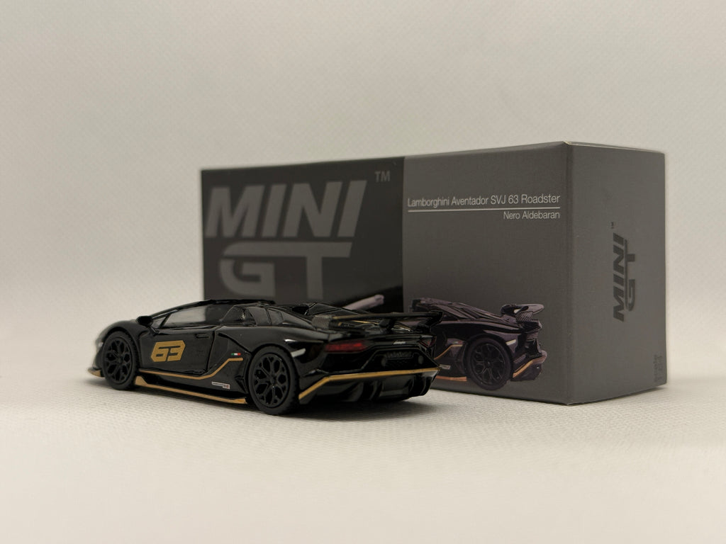 [MINI GT] Lamborghini Aventador SVJ